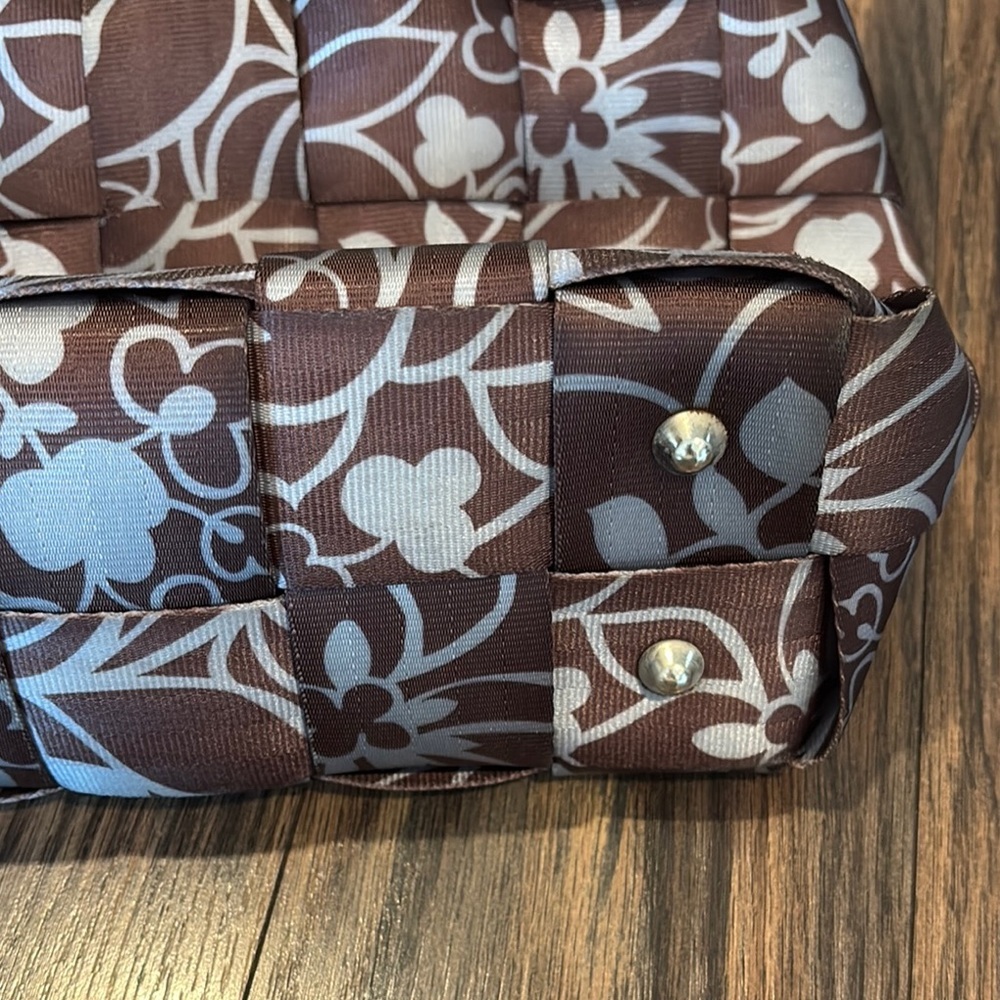 Harvey’s Floral Brown and Gray Women's Tote Bag - Picture 5 of 10